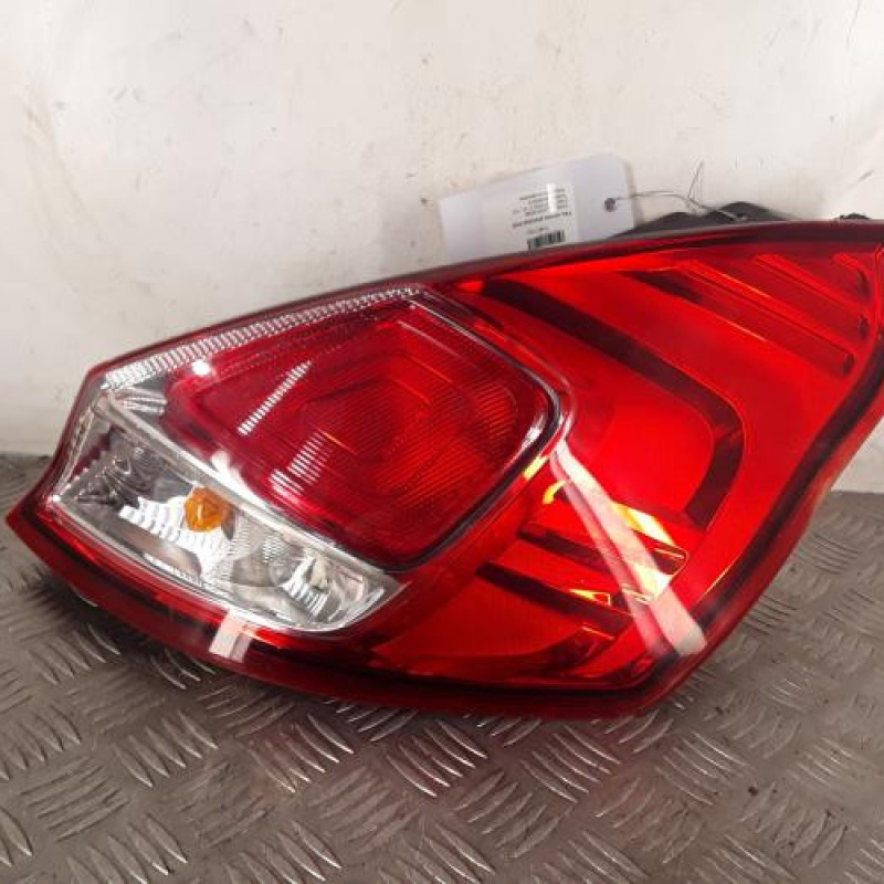 Feu arriere principal droit (feux) FORD FIESTA 6
