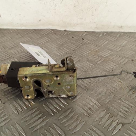 Serrure avant gauche PEUGEOT 106