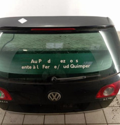 Malle/Hayon arriere VOLKSWAGEN PASSAT 5 Photo n°1