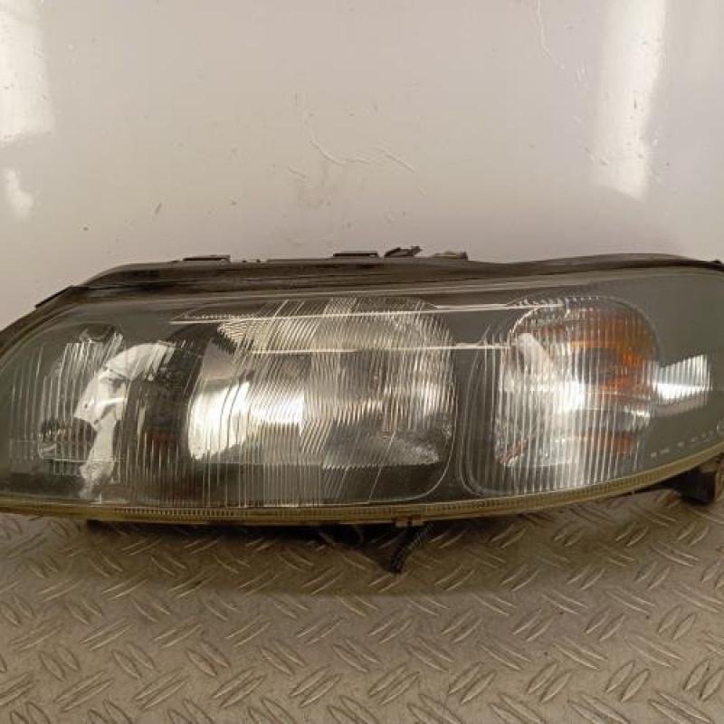 Optique avant principal gauche (feux)(phare) VOLVO S 60 1