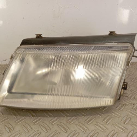 Optique avant principal gauche (feux)(phare) VOLKSWAGEN PASSAT 4 Photo n°1