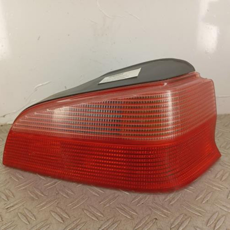 Feu arriere principal droit (feux) PEUGEOT 106