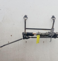 Cremaillere assistee PEUGEOT 106 Photo n°1