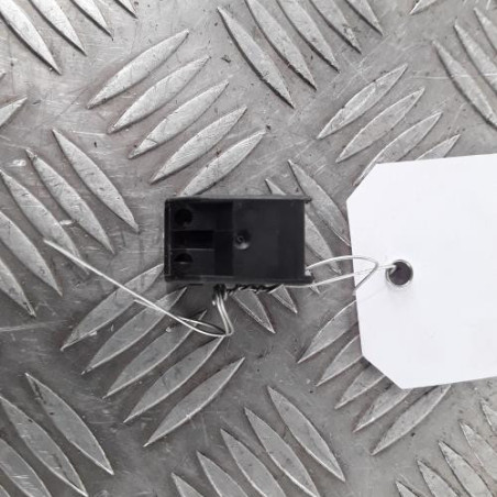 Interrupteur de leve vitre avant droit VOLKSWAGEN GOLF 4