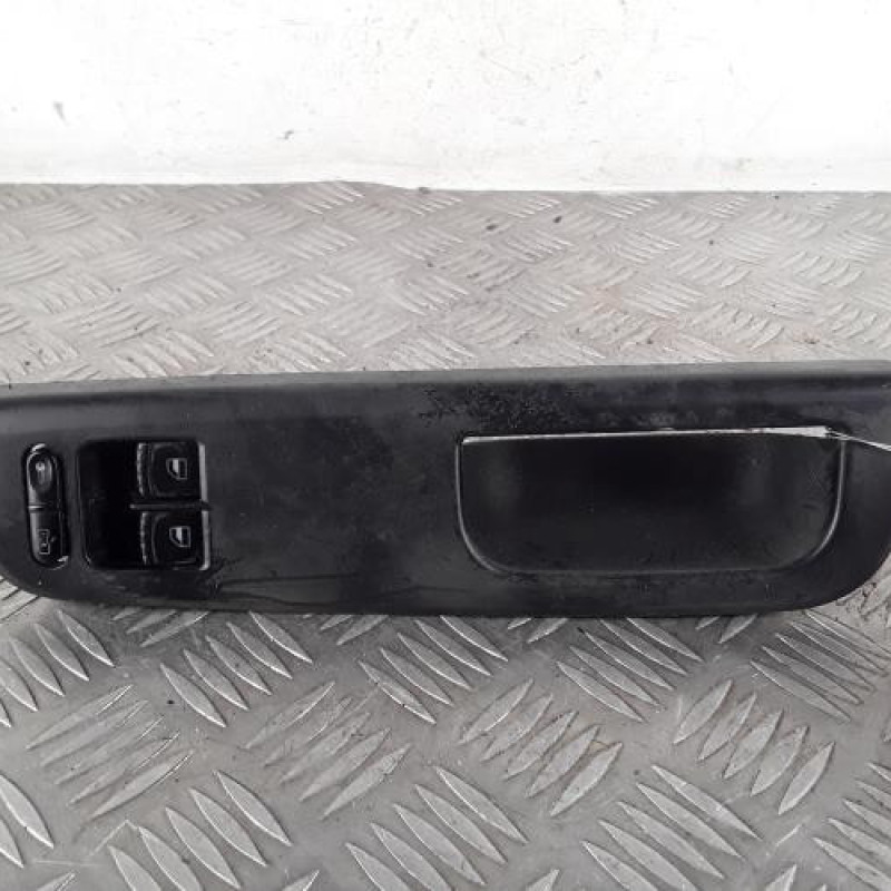 Interrupteur de leve vitre avant gauche VOLKSWAGEN GOLF 4