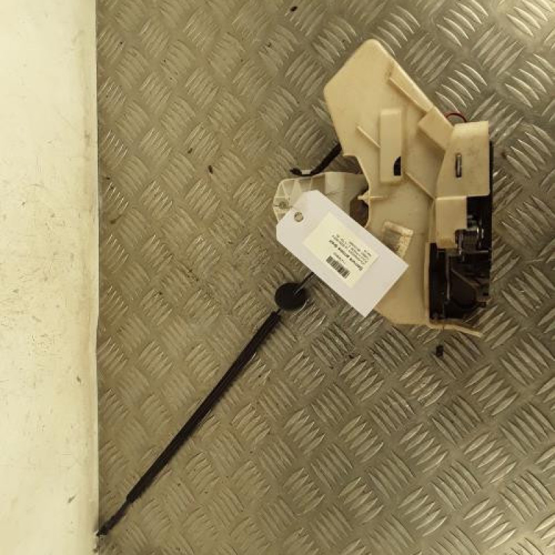 Serrure arriere droit VOLKSWAGEN POLO 4 Serrure arriere droit VOLKSWAGEN POLO 4