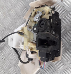 Serrure arriere droit VOLKSWAGEN POLO 4