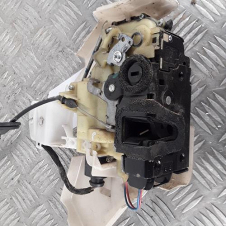 Serrure arriere droit VOLKSWAGEN POLO 4