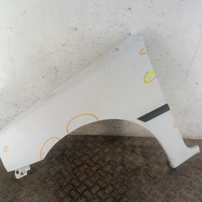 Aile avant gauche PEUGEOT 106