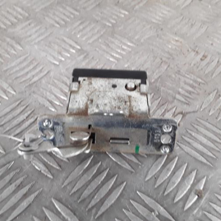 Serrure de hayon OPEL CORSA C Photo n°1