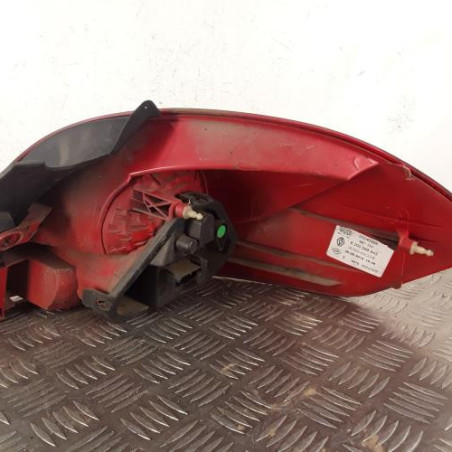 Feu arriere principal gauche (feux) RENAULT CLIO 3