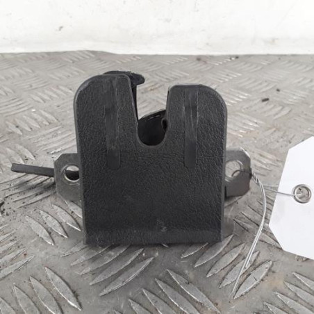 Poignee hayon VOLKSWAGEN POLO 4 Photo n°1