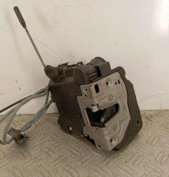 Serrure avant droit MERCEDES CLASSE C 203 COUPE SPORT Photo n°1