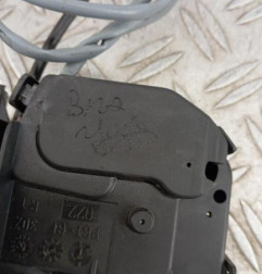 Serrure avant droit MERCEDES CLASSE C 203 COUPE SPORT Photo n°5