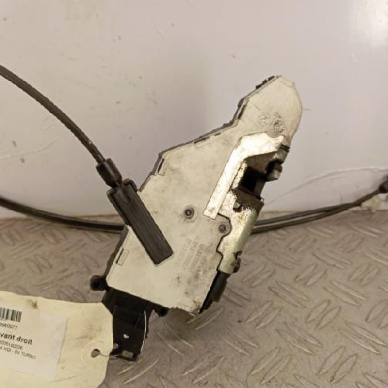 Serrure avant droit PEUGEOT 207 Serrure avant droit PEUGEOT 207