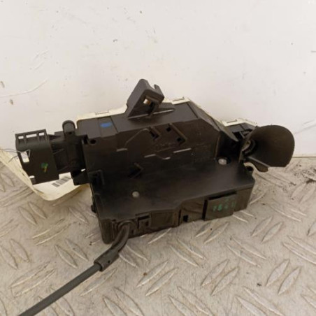 Serrure avant gauche PEUGEOT 207