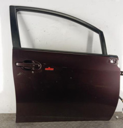 Porte avant droit TOYOTA VERSO-S Photo n°1
