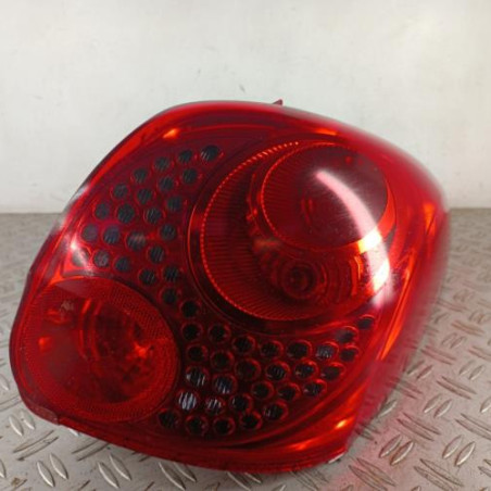 Feu arriere principal droit (feux) PEUGEOT 207 Photo n°1