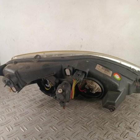 Optique avant principal gauche (feux)(phare) PEUGEOT 607
