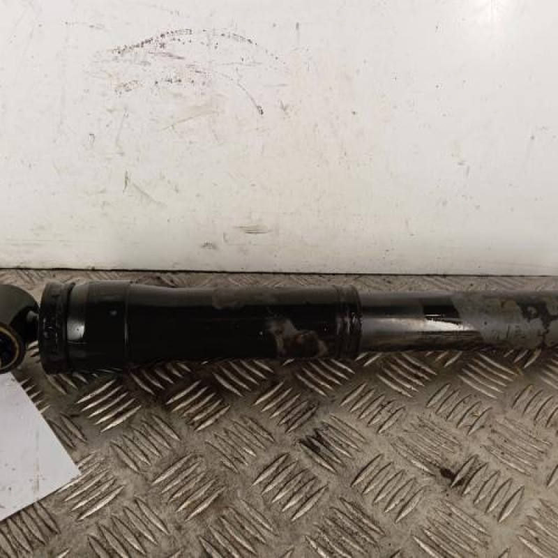 Amortisseur arriere droit RENAULT ESPACE 5 Amortisseur arriere droit RENAULT ESPACE 5