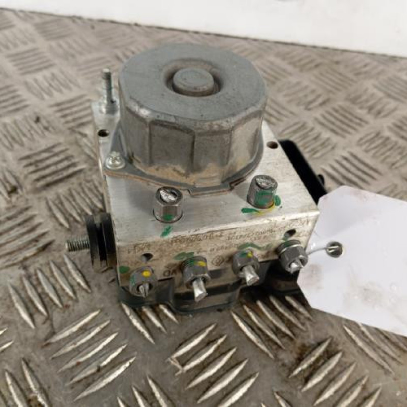 Bloc ABS (freins anti-blocage) DACIA SANDERO 2 Bloc ABS (freins anti-blocage) DACIA SANDERO 2