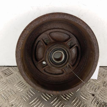 Tambour arriere gauche RENAULT CLIO 3