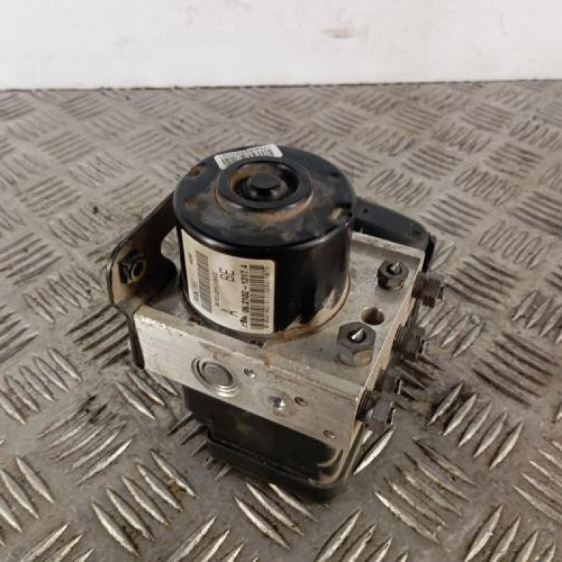 Bloc ABS (freins anti-blocage) FORD FIESTA 6 Bloc ABS (freins anti-blocage) FORD FIESTA 6