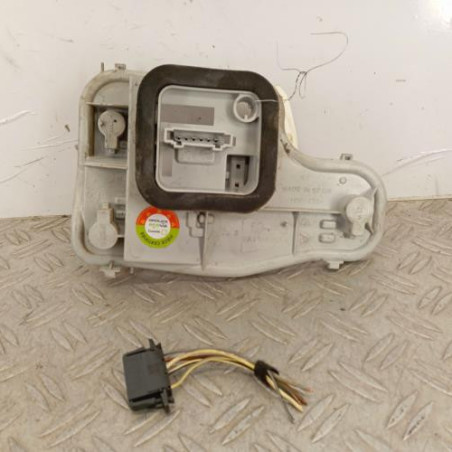 Platine feu arriere gauche VOLKSWAGEN POLO 5