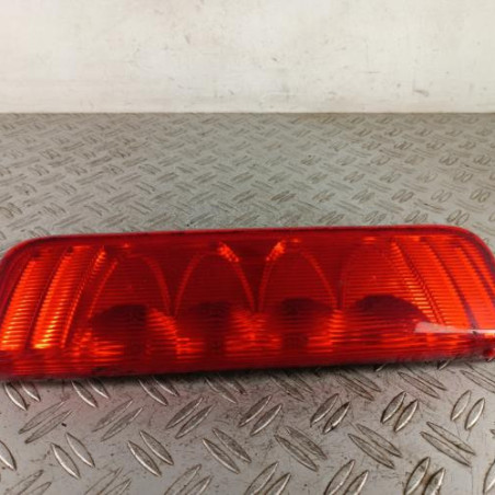 Feu arriere stop central PEUGEOT 207 Photo n°1