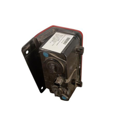 Feu de pare choc arriere gauche RENAULT TRAFIC 3