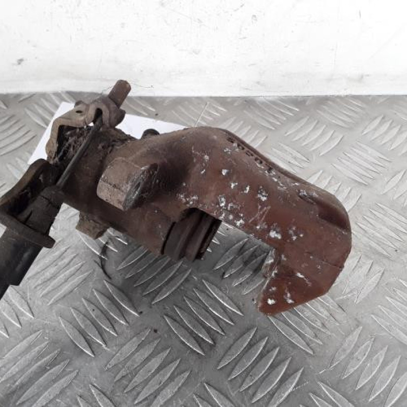 Etrier arriere droit (freinage) PEUGEOT 307
