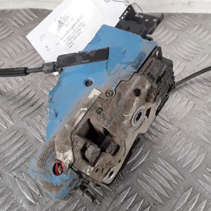 Serrure arriere droit PEUGEOT 207 Serrure arriere droit PEUGEOT 207