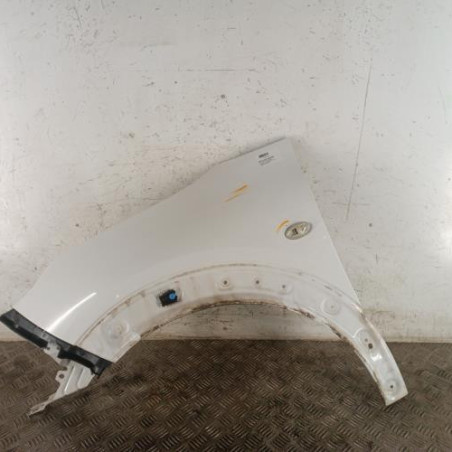 Aile avant gauche CITROEN C4 CACTUS Photo n°1