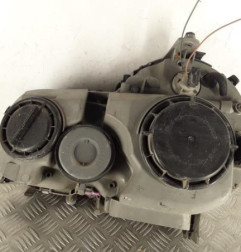 Optique avant principal droit (feux)(phare) MERCEDES CLASSE E 210