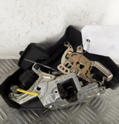 Serrure arriere droit MERCEDES CLASSE E 210