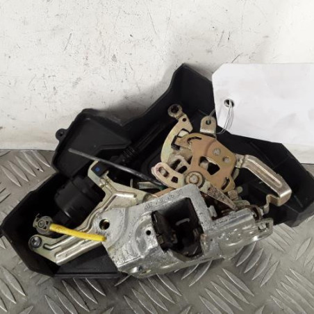 Serrure arriere droit MERCEDES CLASSE E 210