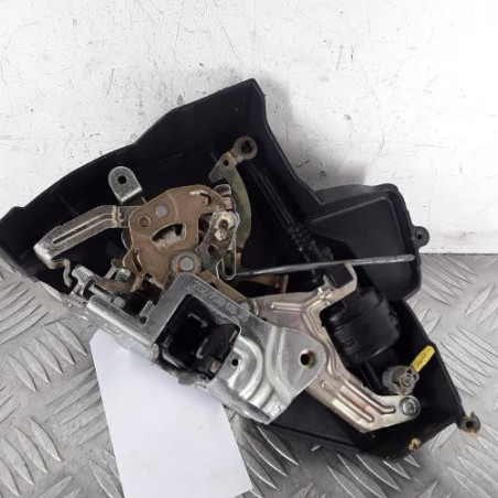 Serrure arriere gauche MERCEDES CLASSE E 210