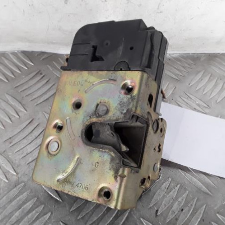 Serrure avant gauche PEUGEOT 206 Photo n°1