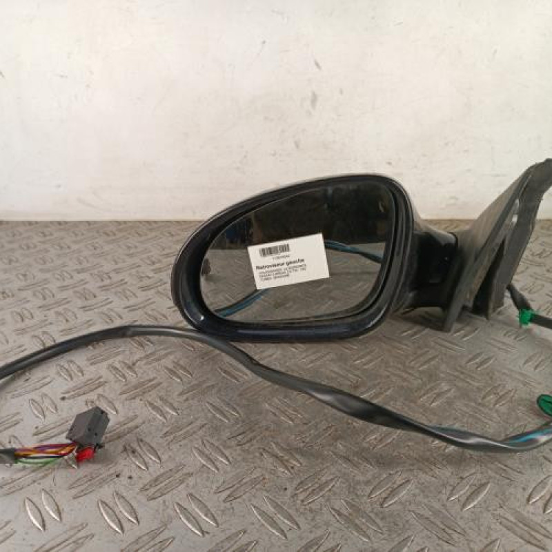 Retroviseur gauche VOLKSWAGEN PASSAT 5