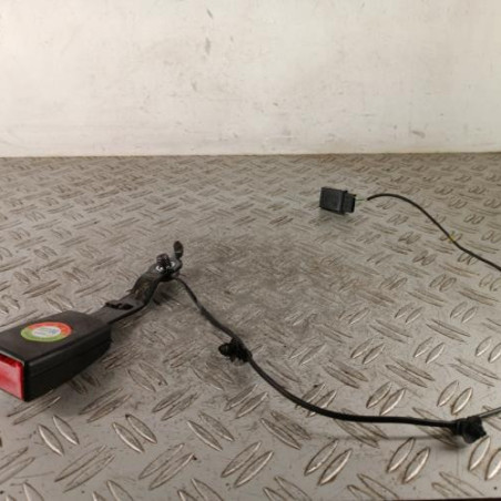 Attache ceinture avant gauche ALFA ROMEO MITO