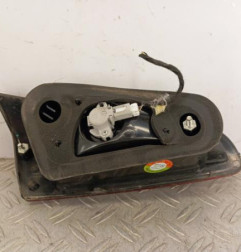 Feu arriere secondaire droit (feux) ALFA ROMEO 147 Photo n°3