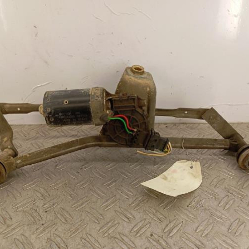 Moteur essuie glace avant PEUGEOT 206