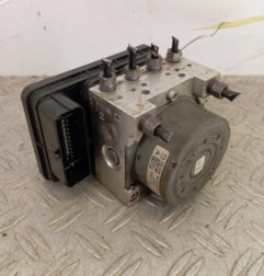 Bloc ABS (freins anti-blocage) PEUGEOT 2008 1 Photo n°1