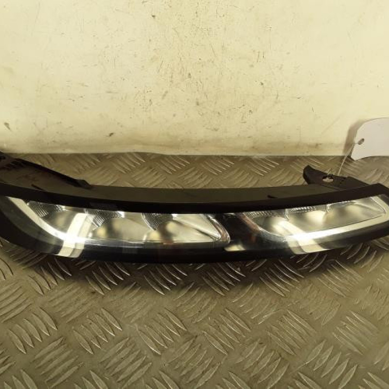 Feu diurne avant droit CITROEN C4 CACTUS Feu diurne avant droit CITROEN C4 CACTUS