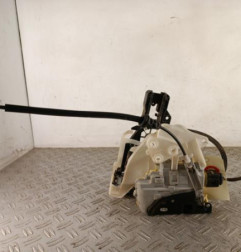 Serrure avant gauche VOLKSWAGEN PASSAT 5