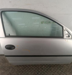 Porte avant droit OPEL CORSA C Photo n°1