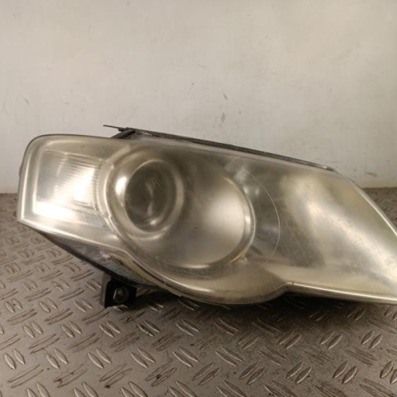 Optique avant principal droit (feux)(phare) VOLKSWAGEN PASSAT 5