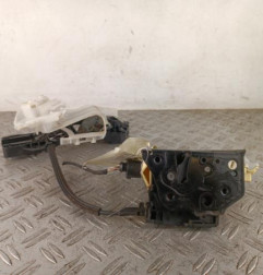 Serrure avant droit VOLKSWAGEN PASSAT 5 Photo n°1