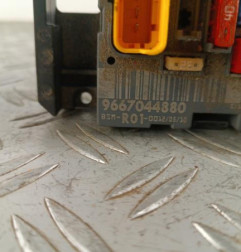 Boitier servitude moteur (BSM) CITROEN C4 PICASSO 1