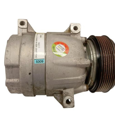 Compresseur clim RENAULT SCENIC 1 Photo n°1